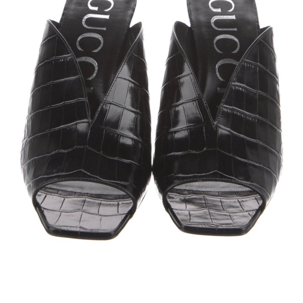 Gucci Black Croc-Embossed Women's Shoes